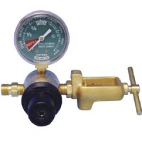 MRI Non-Magnetic Pre-Set Oxygen Regulator, Yolk